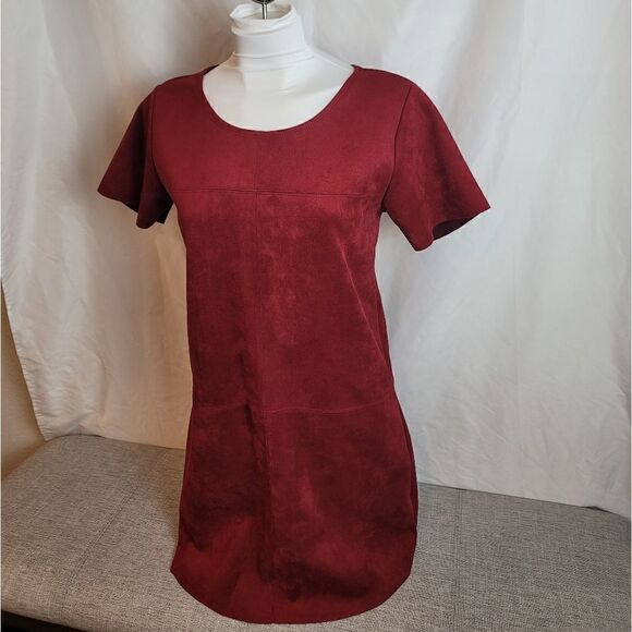 NEWBURY KUSTON Red Velvet Dress - Picture 2 of 8